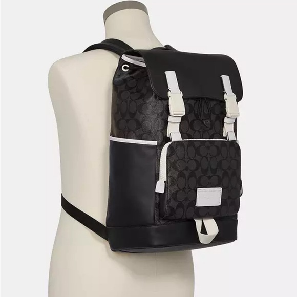 Black Coach Track Backpack in Signature Canvas - Picture 2 of 7